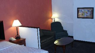 1 King Bed NSMK Sofabed For One Sitting Area Recliner Desk Microwave Fridge Continental Breakfast