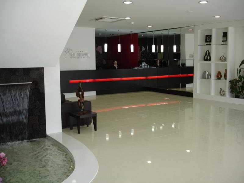 Lobby
 di Vale Do Navio