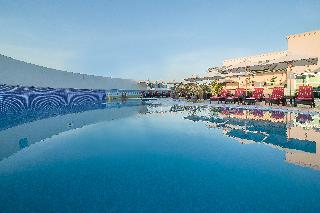 Holiday Inn Bur Dubai - Embassy District - Pool