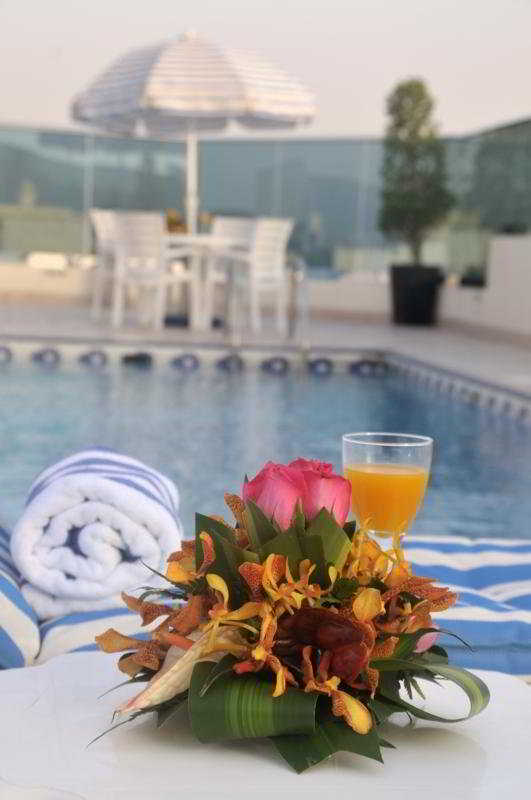 Pool
 di Xclusive Hotel Apartment