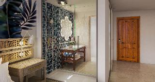 Room Room