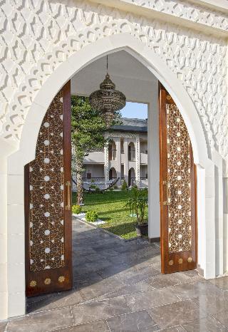 Alaaddin Beach Hotel