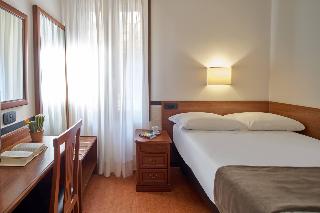 Double or Twin Economy room