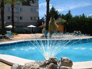 Pool
 di Air Penedes