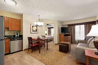 1 King Bed Premium 1 Bedroom Suite Nonsmoking