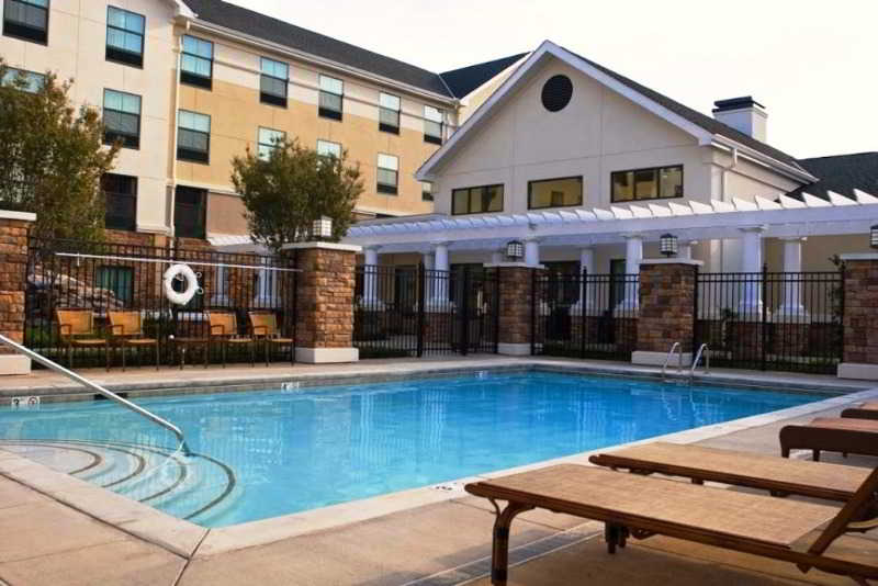 Pool
 di Homewood Suites by Hilton Columbus