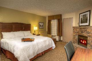 1 King Bed Creekview Nonsmoking