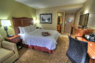 1 Queen Bed With Balcony Nonsmoking