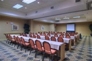 Conferences
 di Hampton Inn Pensacola Beach 