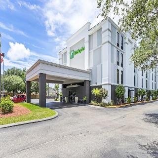 Holiday Inn St. Petersburg West