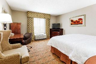 1 King Bed Nonsmoking