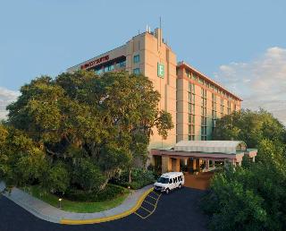 Embassy Suites Tampa - USF Near Busch Gardens