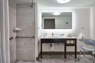 2 Queens 1 Bedroom Suite W/Wet Bar-Fridge Ns