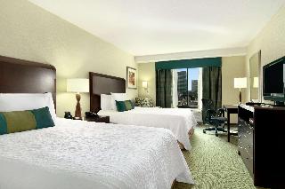 2 Queen Beds