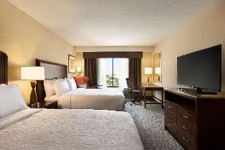 2 Queen Beds