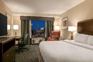 1 King Bed