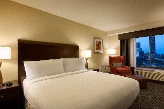 1 King Bed