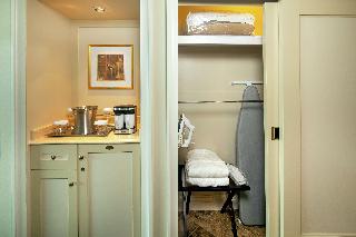 Room:DBL.2Q