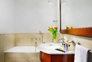 Linea Uno Hotel & Residence Milano, Milan