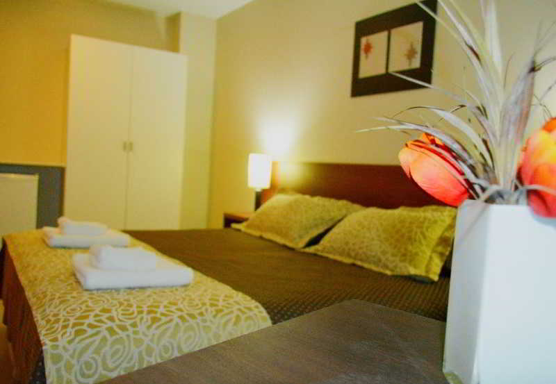Room thumbnail 36