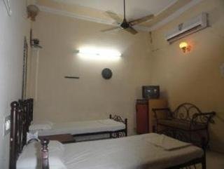 Room
 di Roxy Deluxe