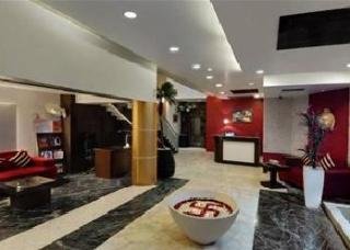 Lobby
 di White Klove Deluxe