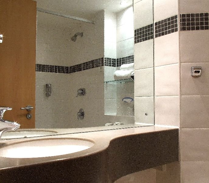 Room
 di Days Hotel Derby