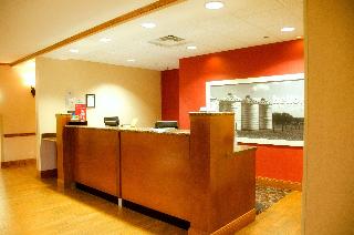Hampton Inn & Suites College Station/US 6-East
