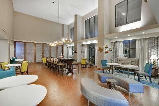Hampton Inn & Suites Childress
