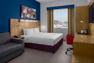 Holiday Inn Express Dubai Airport - Zimmer