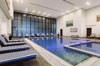 Ramada Hotel & Suites by Wyndham Ajman - Pool