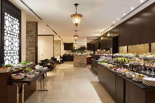 Ramada Hotel & Suites by Wyndham Ajman - Restaurant