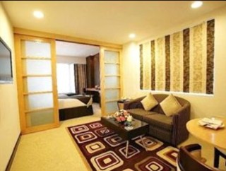 Room
 di Savoy Suites Hotel Apartments