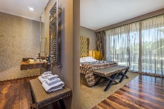 Room Room