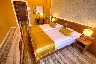 Avanti Hotel