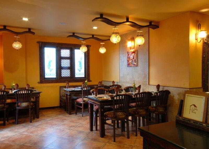 Restaurant
 di Hotel Royalty