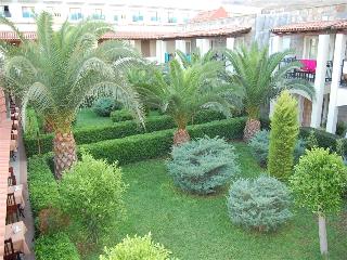 Tiana Beach Resort