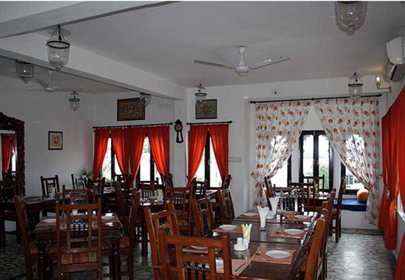 Restaurant
 di Karohi Haveli