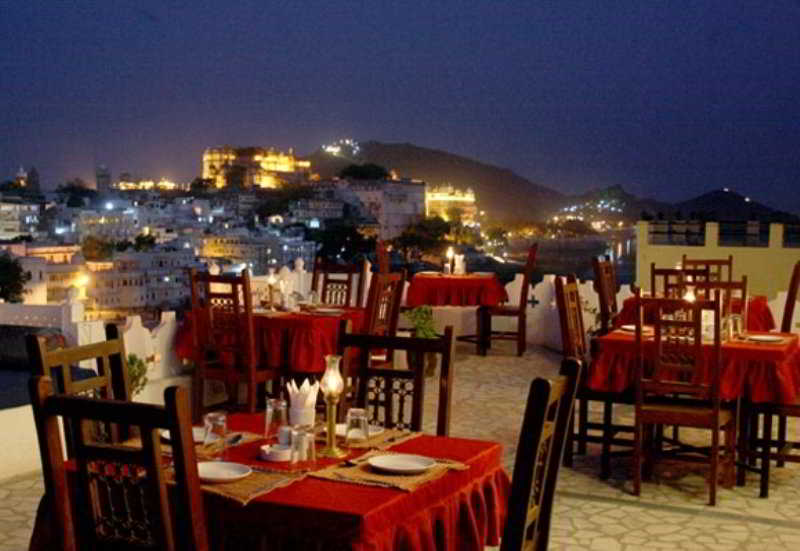 Restaurant
 di Karohi Haveli