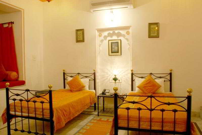 Room
 di Karohi Haveli