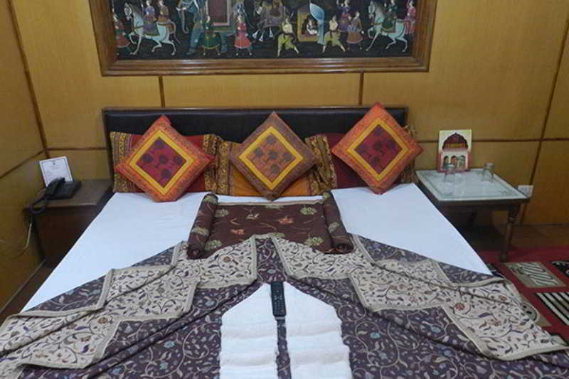 Jaipur Darbar - Zimmer