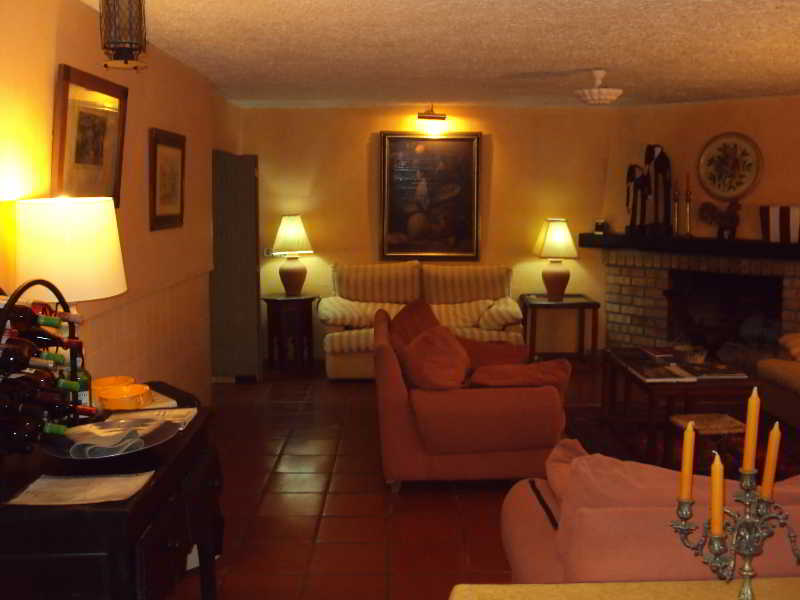 Guesthouse Casadoalto - Ex Casabranca