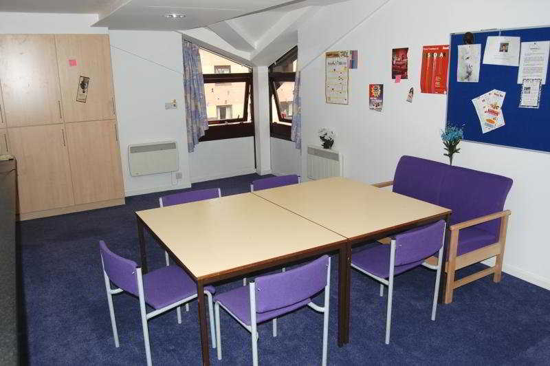 Conferences
 di Weston Hall