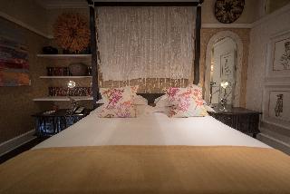 Room Room