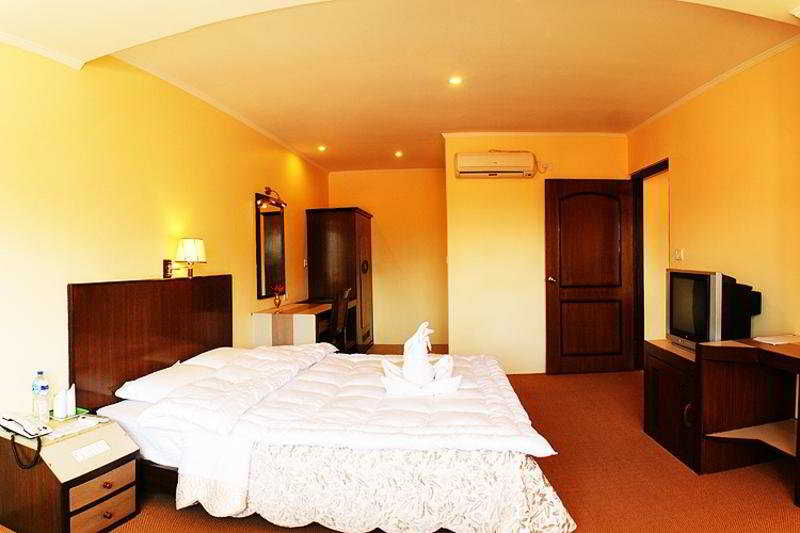 Room
 di Mount Kailash Resort