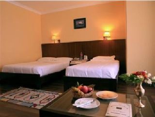 Room
 di Mount Kailash Resort