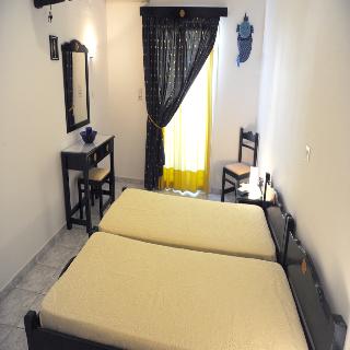 Room
 di Anna Zisimos rooms