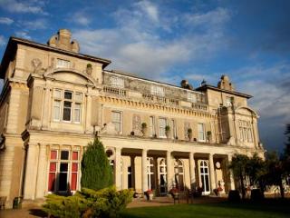 General view
 di Down Hall Country House