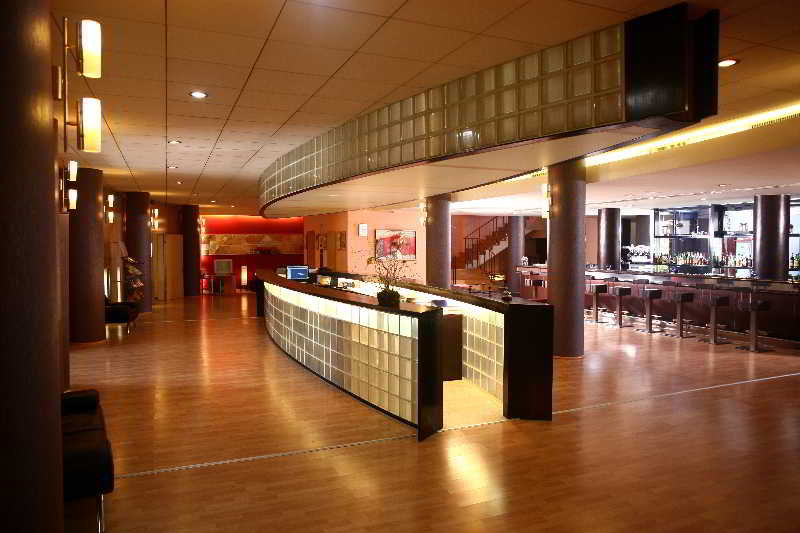 Lobby
 di Reghina Blue