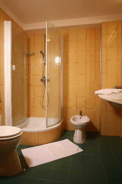 Room
 di Reghina Blue